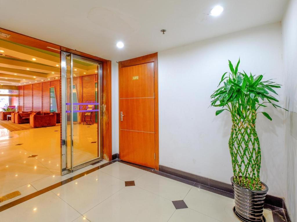 Shijia Inn On The Bund Shanghai Exterior photo