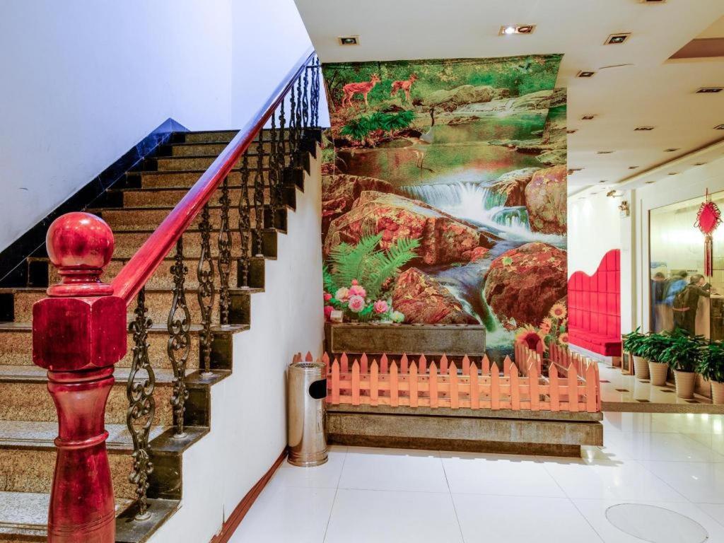 Shijia Inn On The Bund Shanghai Exterior photo